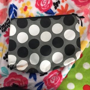 Thirty one makeup bag